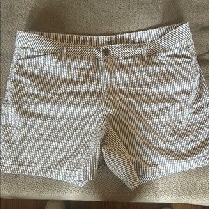 St. John's Bay Black and White Bermudas Classic Style